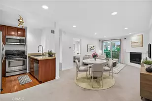 5540 Owensmouth, Woodland Hills, CA 91367 - Photo 1