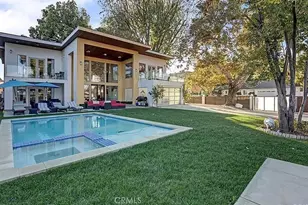 15373 Valley Vista, Sherman Oaks, CA 91403 - Photo 1