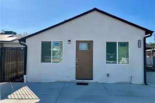 18658 Runnymede St, Reseda, CA 91335 - Photo 1