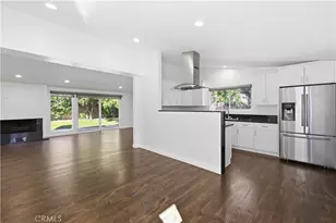 22305 Schoolcraft St, Canoga Park, CA 91303 - Photo 1