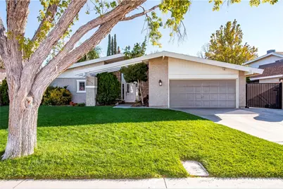 43710 21st Street, Lancaster, CA 93536 - Photo 1