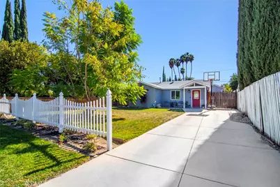 22140 Cohasset Street, Canoga Park, CA 91303 - Photo 1