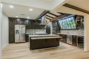 19024 Miranda St, Tarzana, CA 91356 - Photo 1