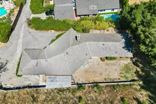 4067 Hayvenhurst Dr, Encino, CA 91436 - Photo 1