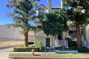 5145 Yarmouth Ave, Encino, CA 91316 - Photo 1