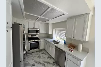21930 Marylee Street #101, Woodland Hills, CA 91367 - Photo 1