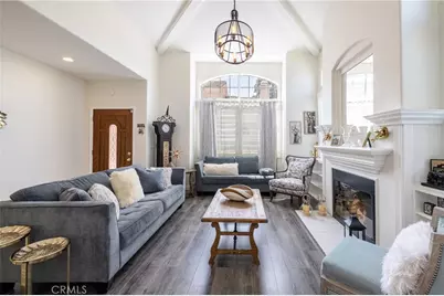 10012 Reseda Boulevard #B, Northridge, CA 91324 - Photo 1