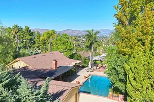 23421 Aetna St, Woodland Hills, CA 91367 - Photo 1