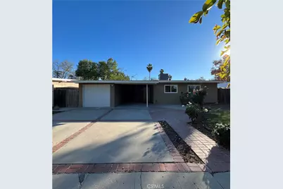 18708 Keswick, Reseda, CA 91335 - Photo 1