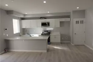 22735 Del Valle St, Woodland Hills, CA 91364 - Photo 1