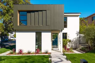 10840 Queensland, Los Angeles, CA 90034 - Photo 1