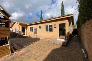18543 1/2 Ingomar St, Reseda, CA 91335 - Photo 1