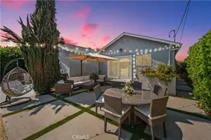 17642 Calvert St, Encino, CA 91316 - Photo 1