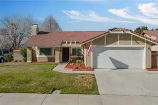 44047 Shad St, Lancaster, CA 93536 - Photo 1