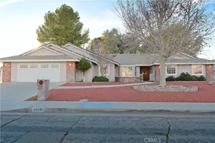 43119 Roulette, Lancaster, CA 93536 - Photo 1