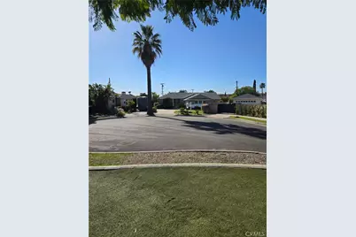 9123 Amboy Ave, Los Angeles, CA 91352 - Photo 1