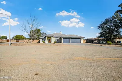 9663 Mendiburu, California City, CA 93505 - Photo 1