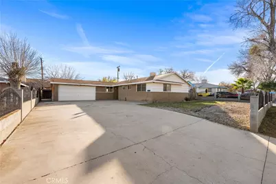 1252 E Avenue R6, Palmdale, CA 93550 - Photo 1
