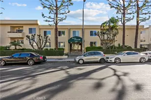 5328 Newcastle, Encino, CA 91316 - Photo 1