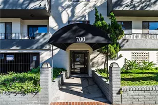 700 Westmount, West Hollywood, CA 90069 - Photo 1