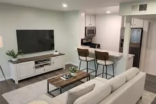 7150 Carlson Cir, Canoga Park, CA 91303 - Photo 1