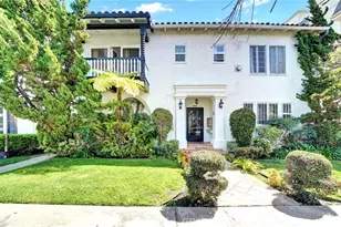 124 S Elm Dr, Beverly Hills, CA 90212 - Photo 1