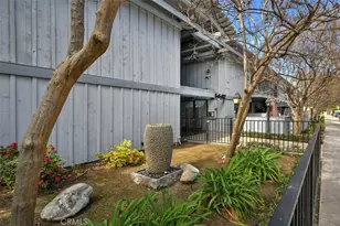 5447 Zelzah Ave, Encino, CA 91316 - Photo 1