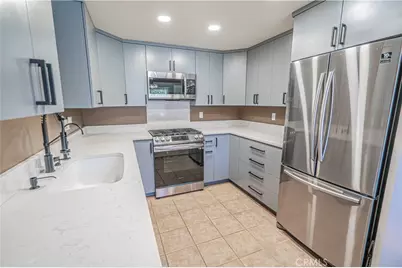 1770 E Avenida De Las Flores, Thousand Oaks, CA 91362 - Photo 1