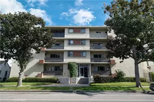240 S Doheny Dr, Beverly Hills, CA 90211 - Photo 1