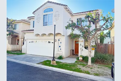 9030 Hayvenhurst Avenue, North Hills, CA 91343 - Photo 1