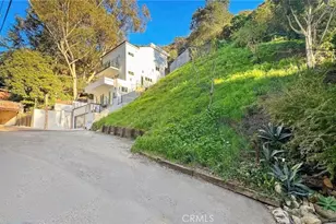 9814 Portola Dr, Beverly Hills, CA 90210 - Photo 1