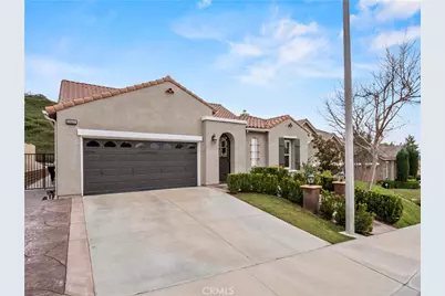 28532 Agajanian, Saugus, CA 91390 - Photo 1