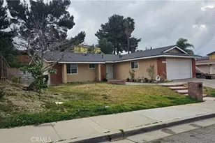 19668 Crystal Springs Ct, Newhall, CA 91321 - Photo 1