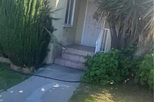 946 S Vancouver Ave, East Los Angeles, CA 90022 - Photo 1
