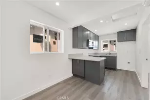2621 3/4 Vineyard Ave, Los Angeles, CA 90016 - Photo 1