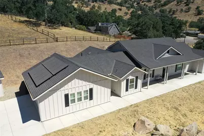 25904 Bear Valley, Tehachapi, CA 93561 - Photo 1