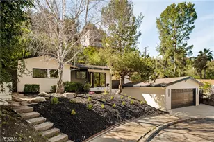 5105 Tendilla, Woodland Hills, CA 91364 - Photo 1