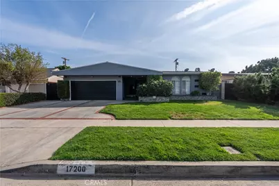 17200 Willard, Lake Balboa, CA 91406 - Photo 1