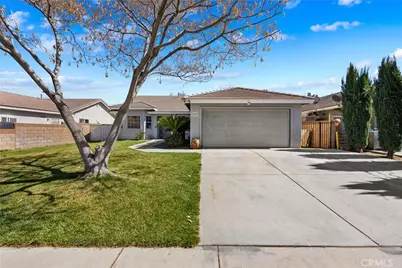 44840 Fenhold, Lancaster, CA 93535 - Photo 1