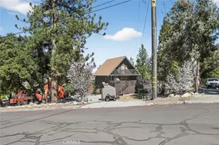 1800 Bernina Dr, Pine Mountain Club, CA 93222 - Photo 1