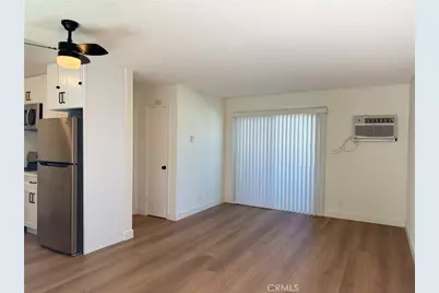 18657 Collins Street #19, Tarzana, CA 91356 - Photo 1