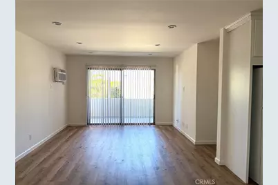 18657 Collins Street #20, Tarzana, CA 91356 - Photo 1