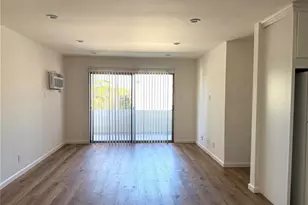 18657 Collins St, Tarzana, CA 91356 - Photo 1