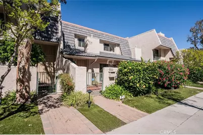 22249 1/2 Erwin, Woodland Hills, CA 91367 - Photo 1