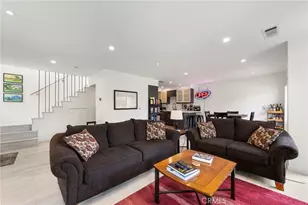 11744 Moorpark, Studio City, CA 91604 - Photo 1