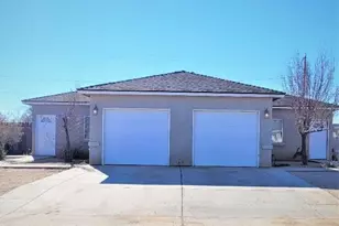 8536 Aspen A Ave, California City, CA 93505 - Photo 1