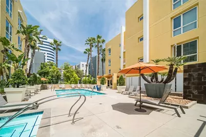 21301 Erwin Street #402, Woodland Hills, CA 91367 - Photo 1
