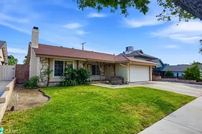 19526 Babington, Canyon Country, CA 91351 - Photo 1