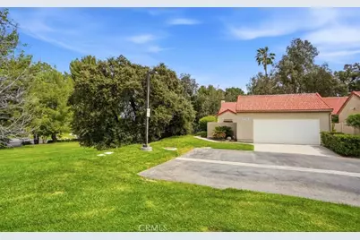 19950 Avenue Of The Oaks, Newhall, CA 91321 - Photo 1