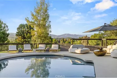 23202 Aetna Street, Woodland Hills, CA 91367 - Photo 1